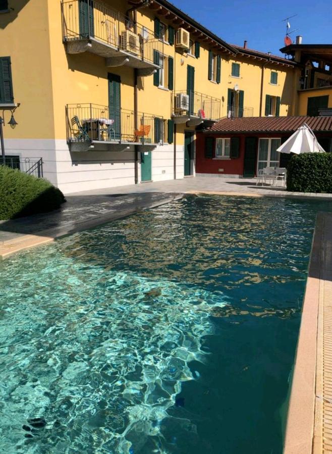 Bellagio Dreams Apt, Pool, With Private Garden, Near Lake ภายนอก รูปภาพ